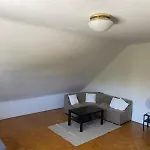 Apartment For 6 With Parking