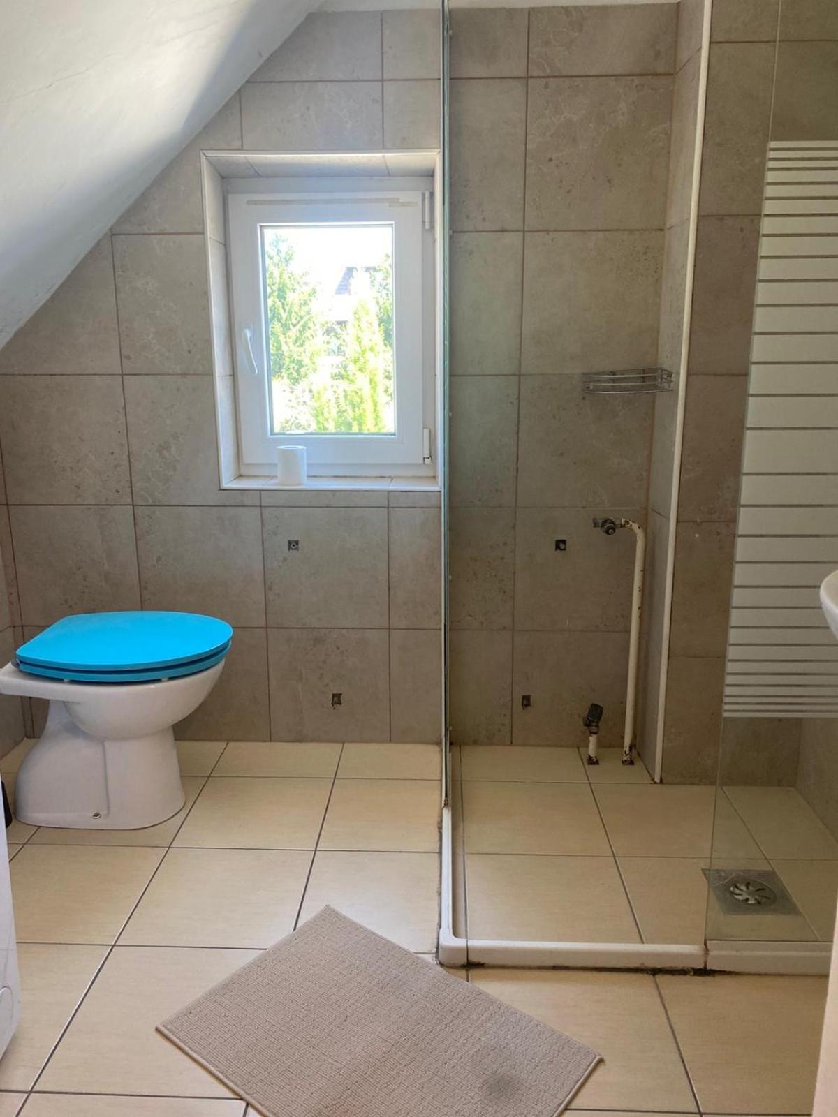Apartment For 6 With Parking *